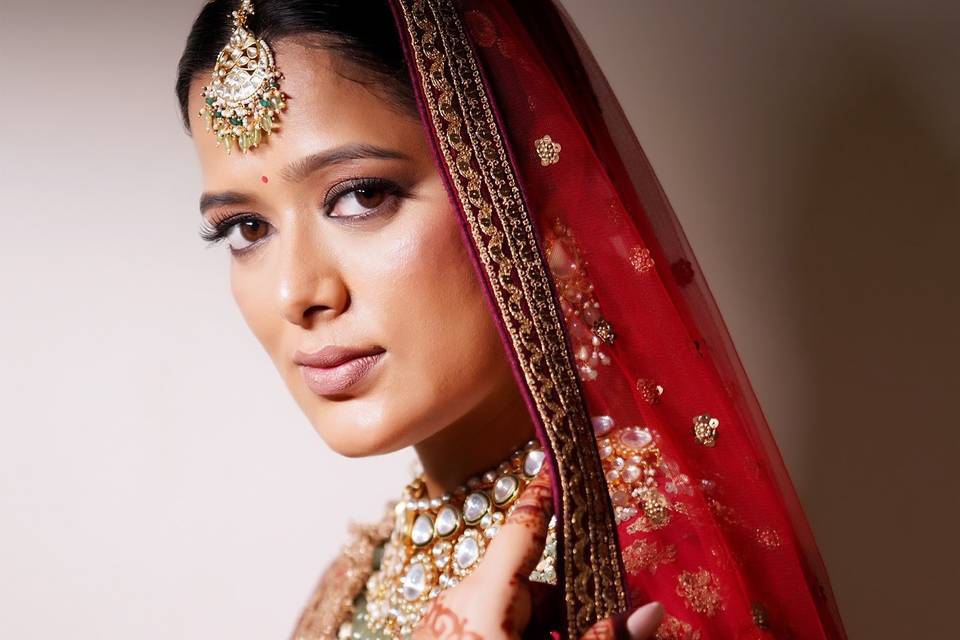 Makeup by Chandni Doshi
