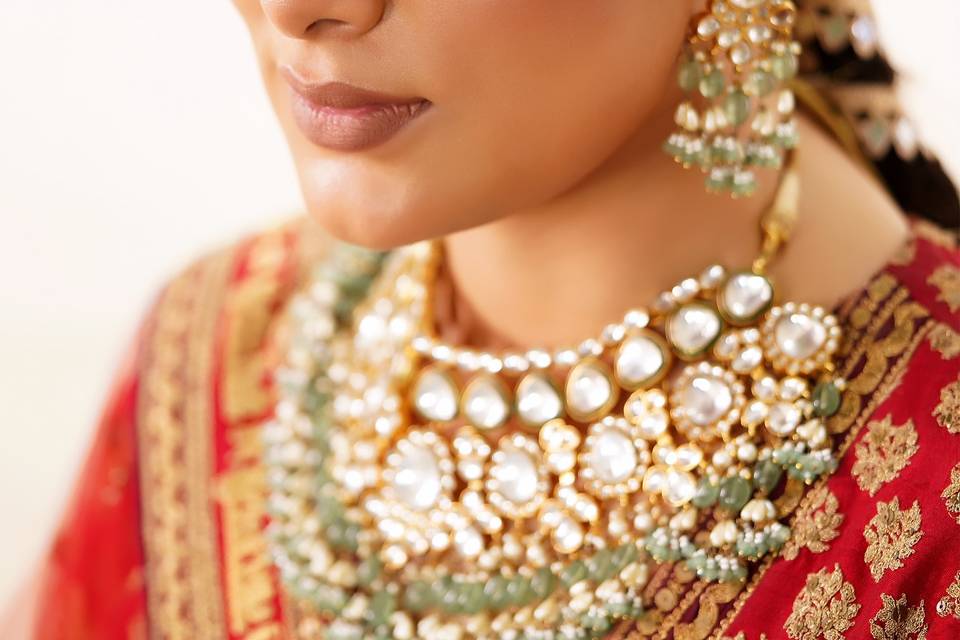 Makeup by Chandni Doshi