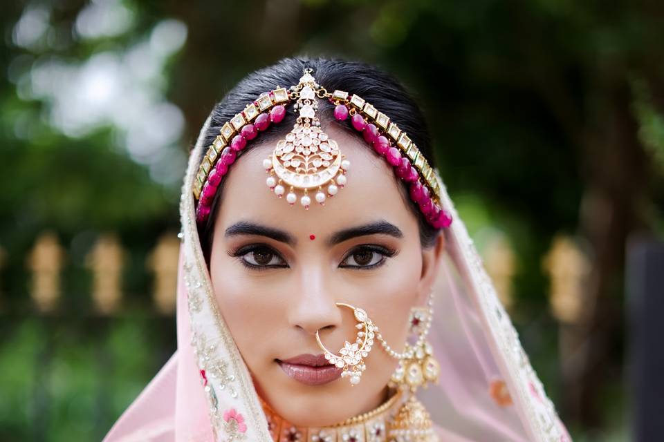 Makeup by Chandni Doshi