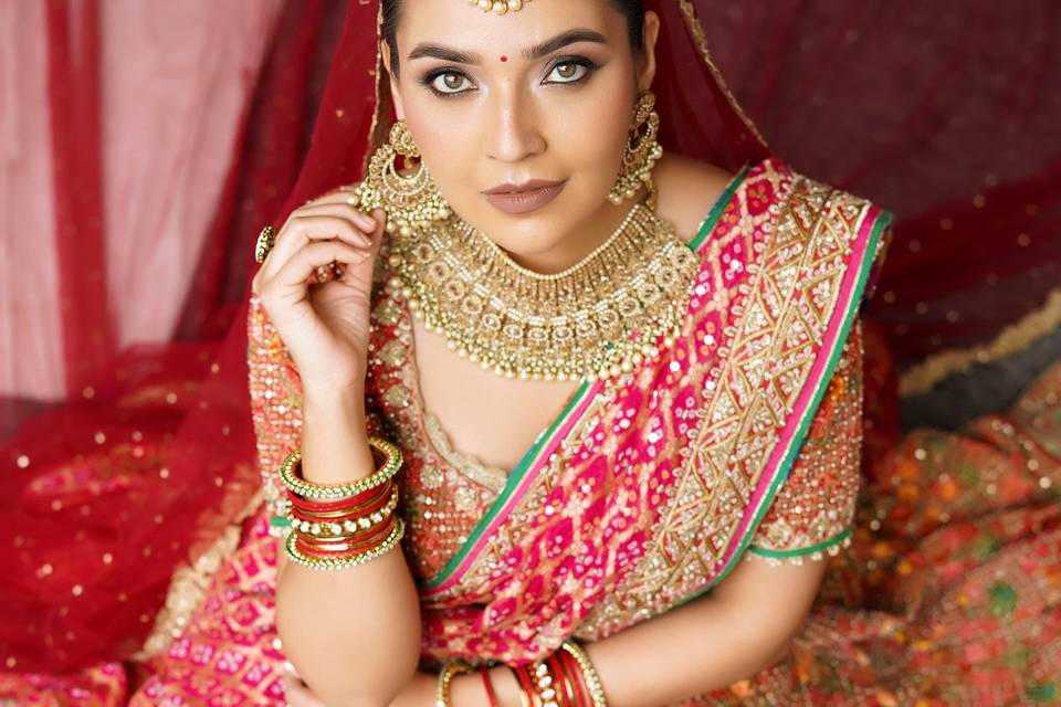 Makeup by Chandni Doshi