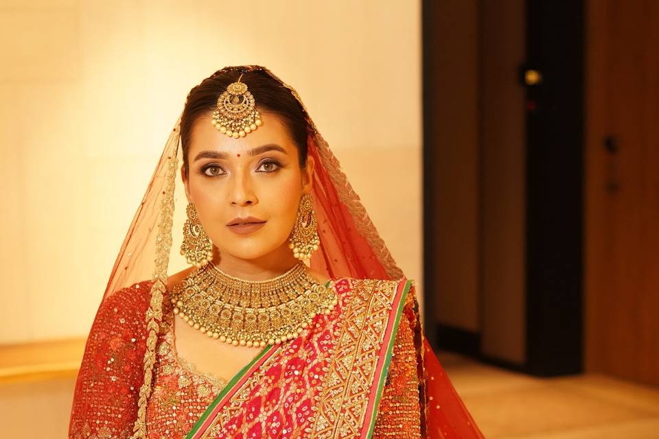 Makeup by Chandni Doshi