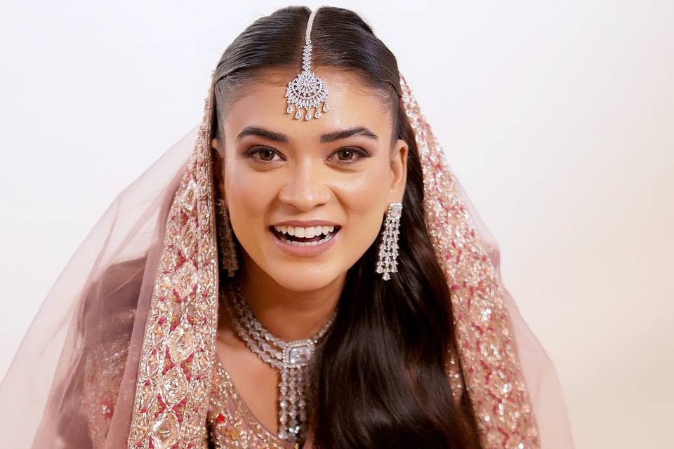 Makeup by Chandni Doshi