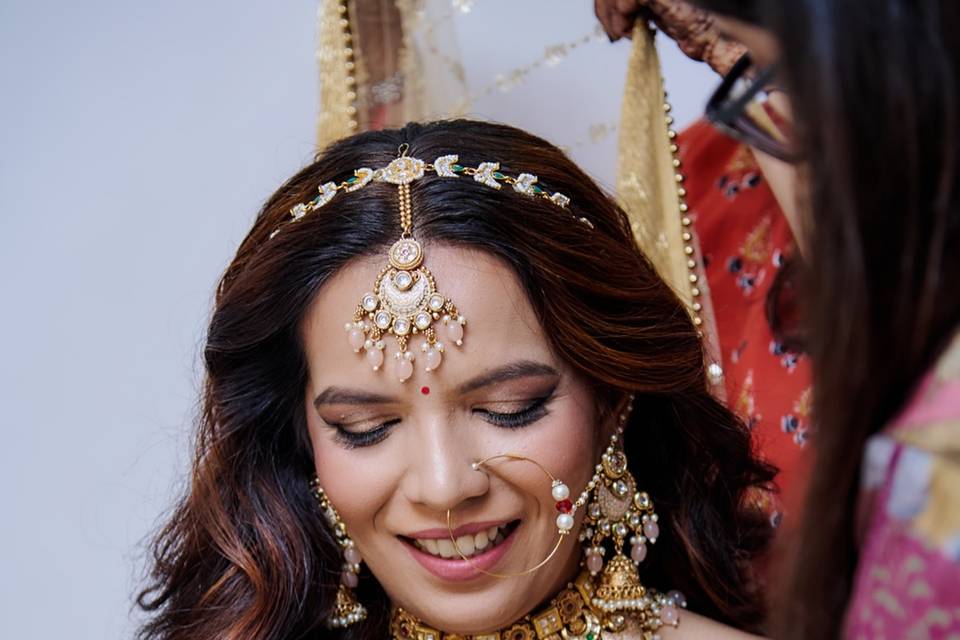 Makeup by Chandni Doshi
