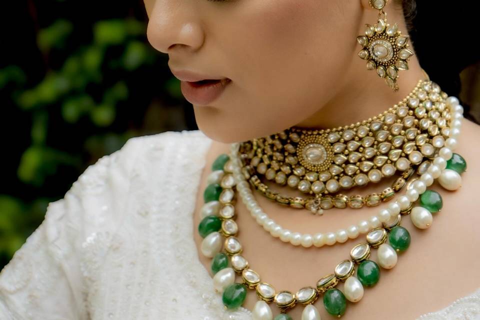 Makeup by Chandni Doshi