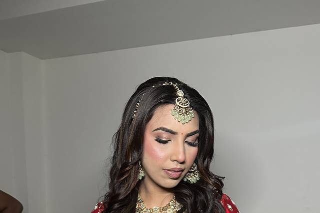 Modern bride