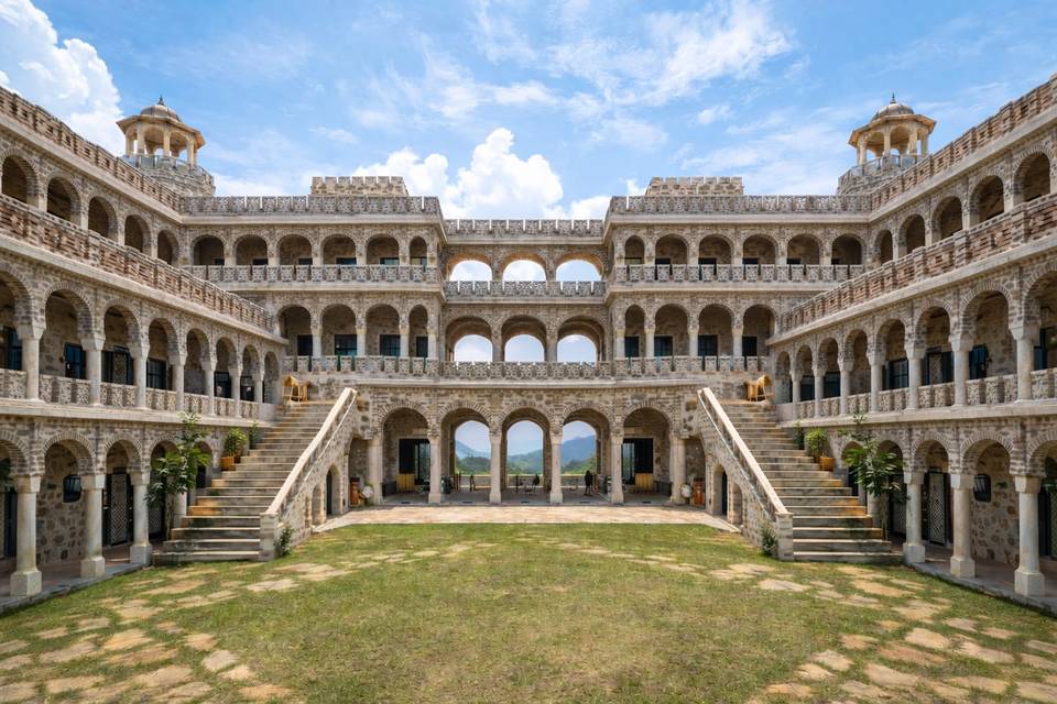 Heritage theme property