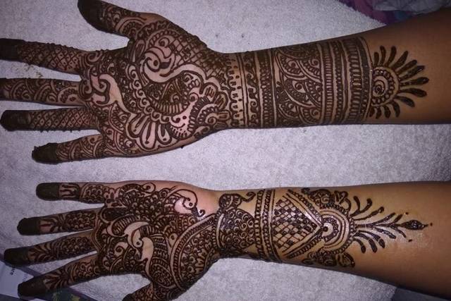 Nesh Mehendi Arts