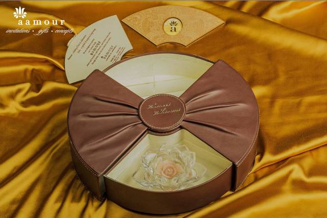 Aamour Invitations