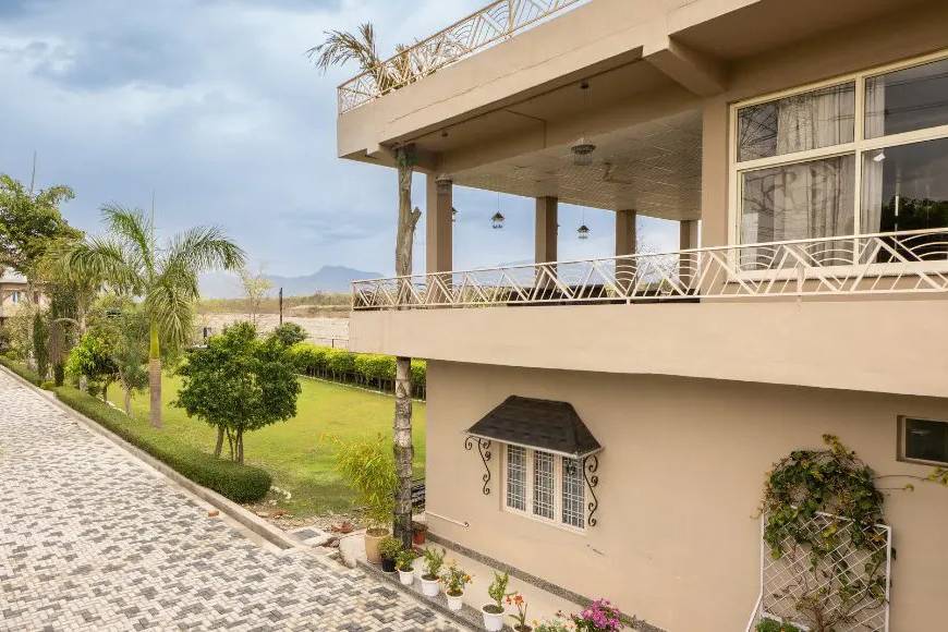 Accommodation