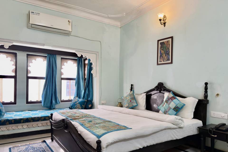 Accommodation