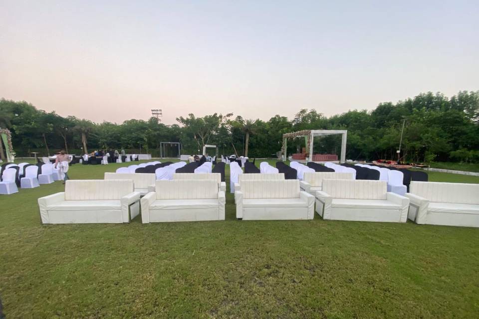 Lawn area