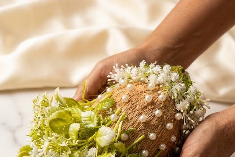 Trousseau Packing
