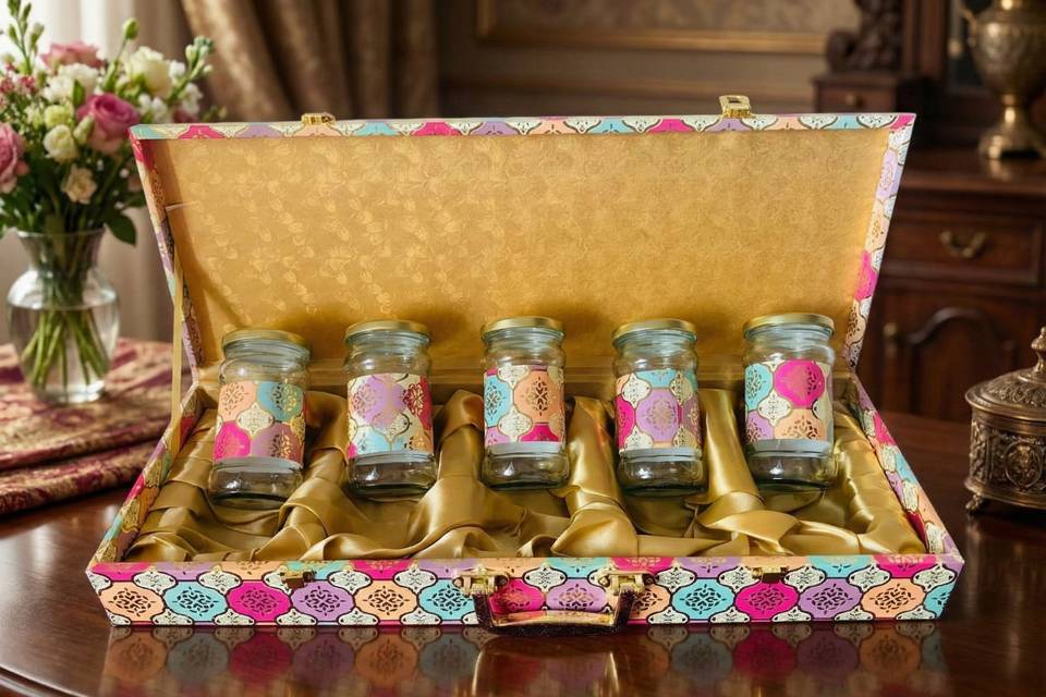 Trousseau Packing