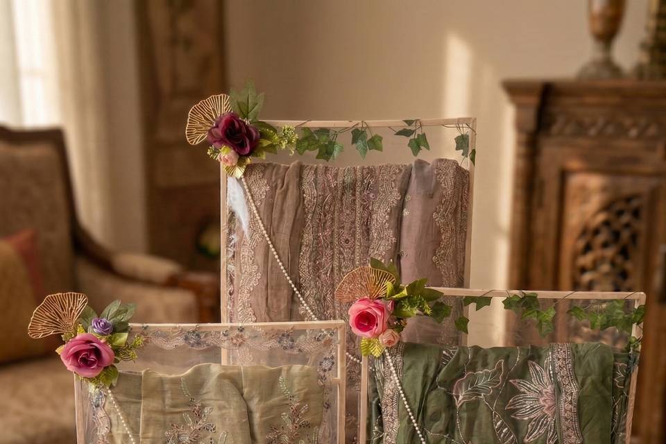 Trousseau Packing
