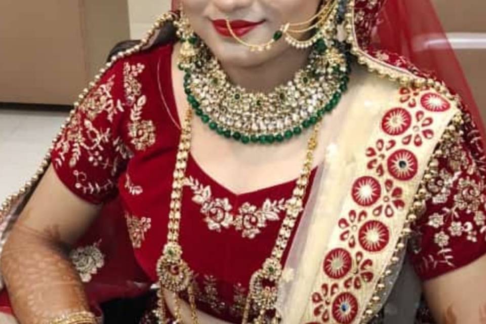 Bridal makeup