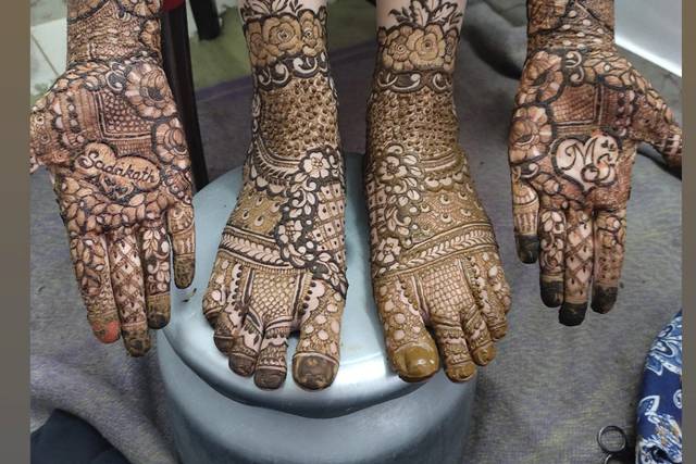 31 Khafif Mehndi Design That Are Extraordinarily Beautiful