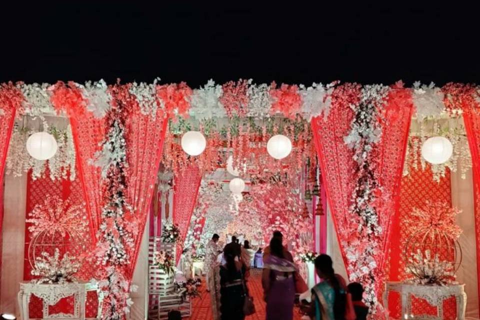 Entrance decor