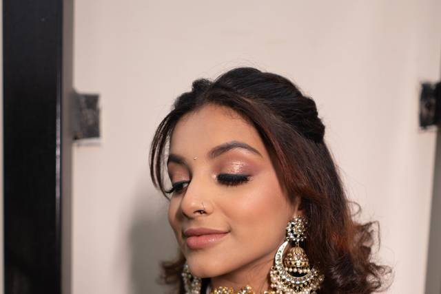 Makeup by Radhika Malpani