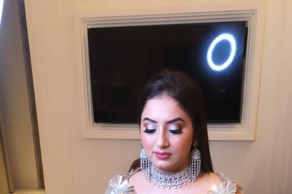 Akanksha Makeup Artist