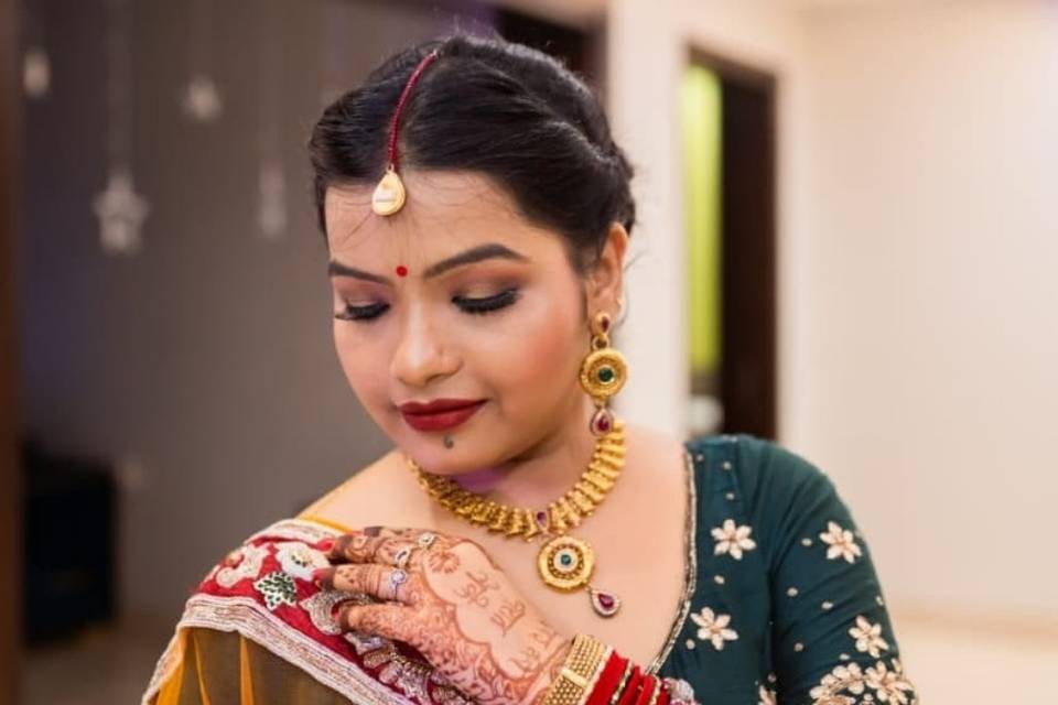 Akanksha Makeup Artist