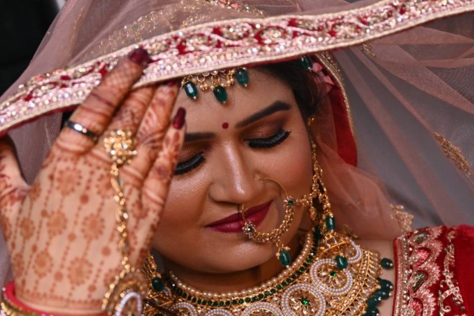 Bridal makeup