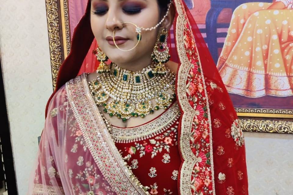 Bridal makeup