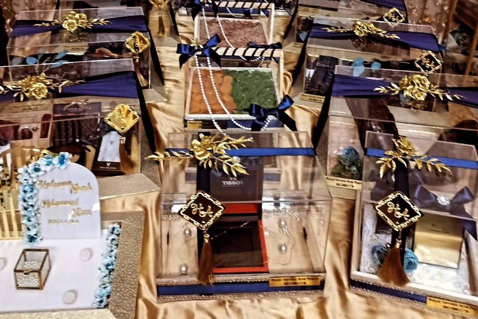 Royal Velvets and Pearls