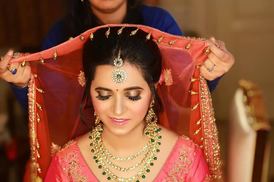 Makeup by Vanya Arora