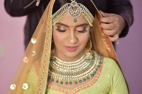 Makeup by Vanya Arora