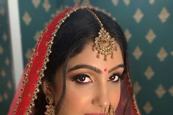 Makeup by Vanya Arora