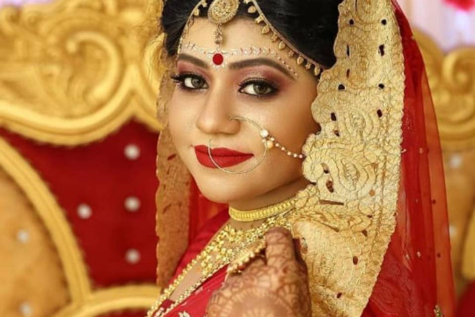 Bridal makeup