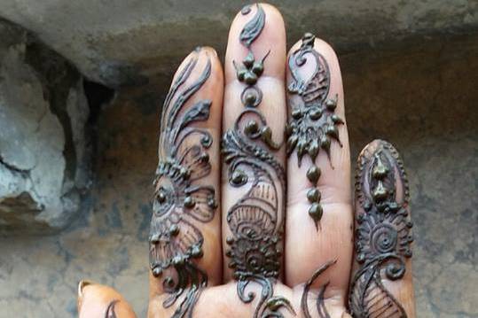 Henna Design Classes