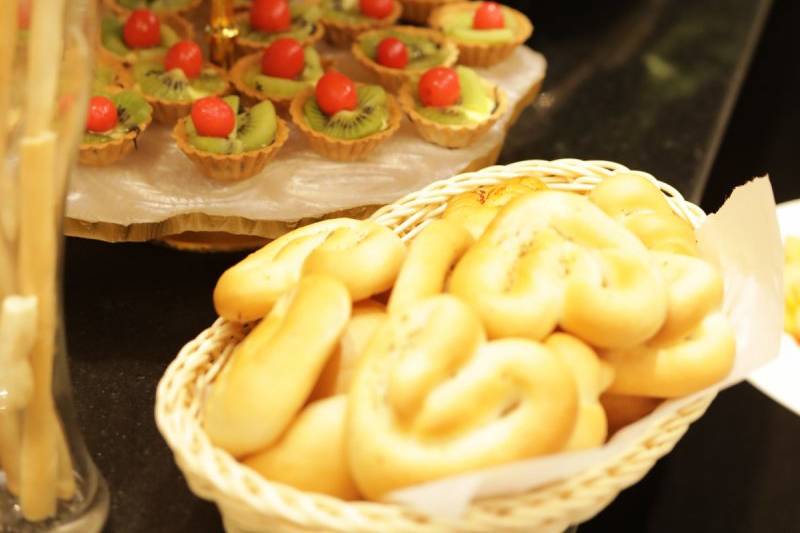 Food display
