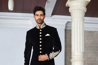 Wedding sherwani