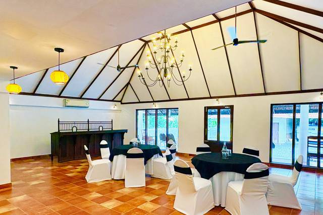 Banquet hall