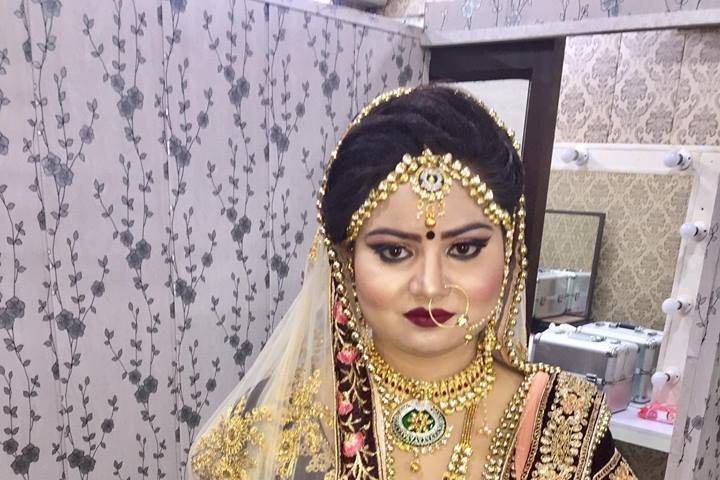 Bridal makeup