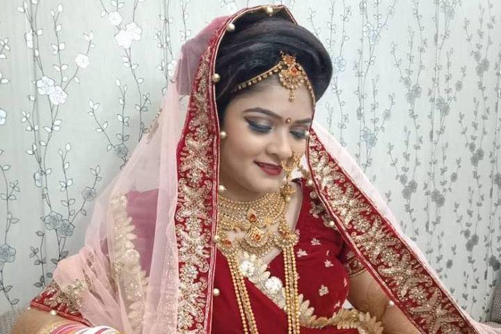 Bridal makeup