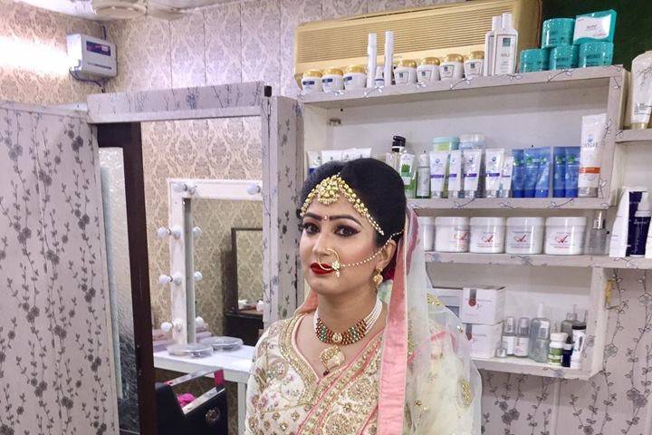 Bridal makeup