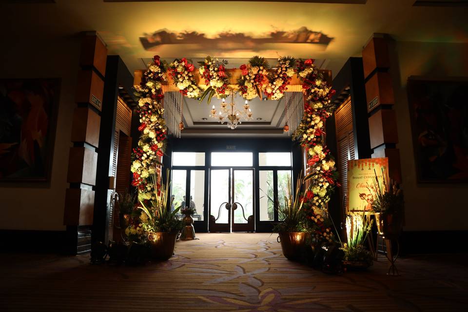 Entrance decor