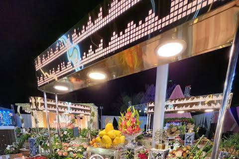Live food counter