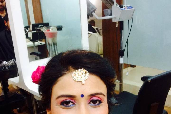 Suraj Hair Beauty & Make up Studio