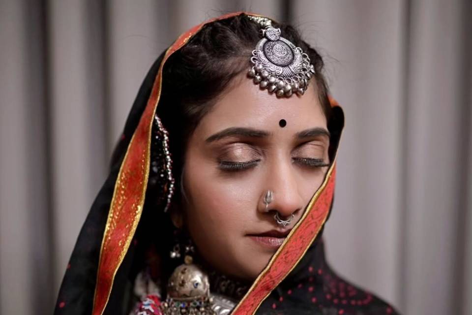 Party makeup