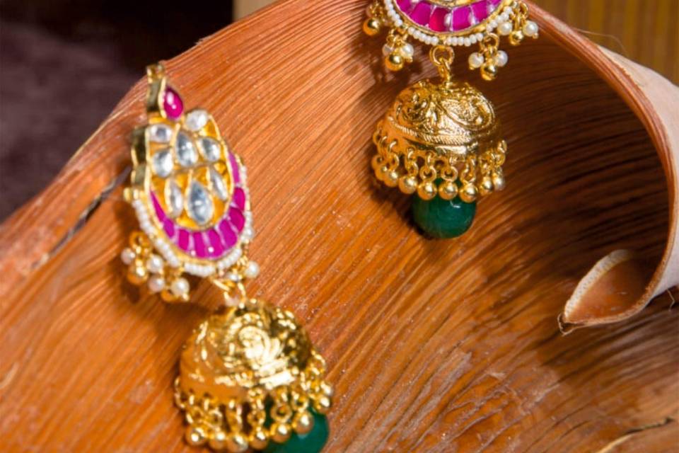 Dazzles Fashion and Costume Jewellery, Lucknow