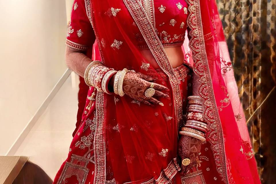 Bridal look