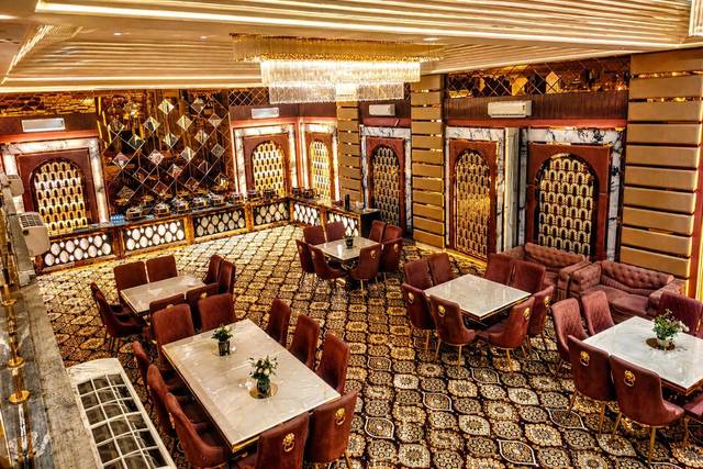 Banquet hall