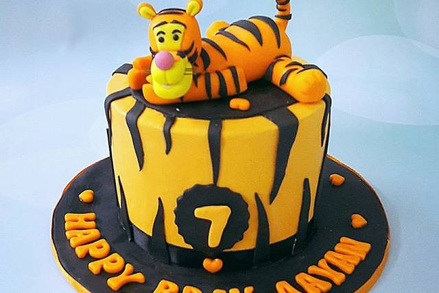 Cakes n more - Happy Birthday ayaan mon... Many many happy... | Facebook