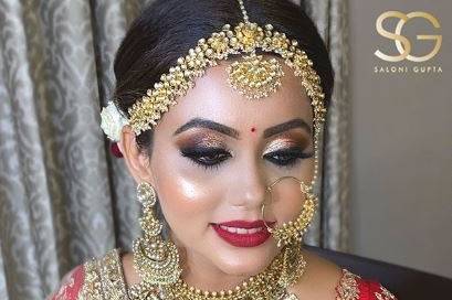 Saloni Gupta, Indore - Makeup Artist - Bhawar Kuan - Weddingwire.in