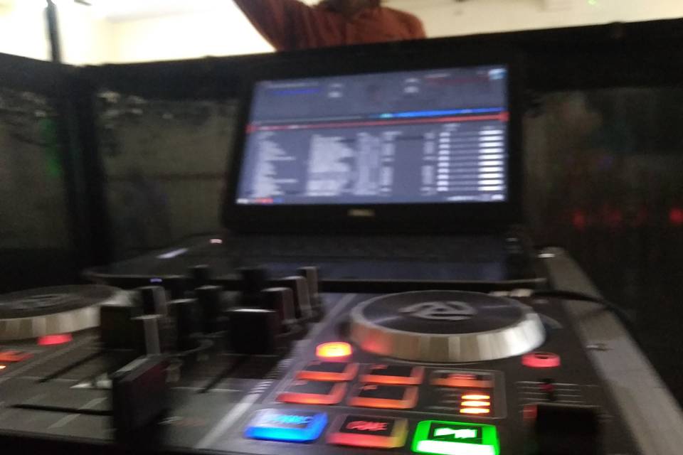 Modern Tamizha DJ