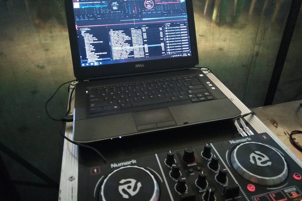 Modern Tamizha DJ