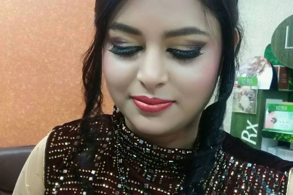 Party makeup